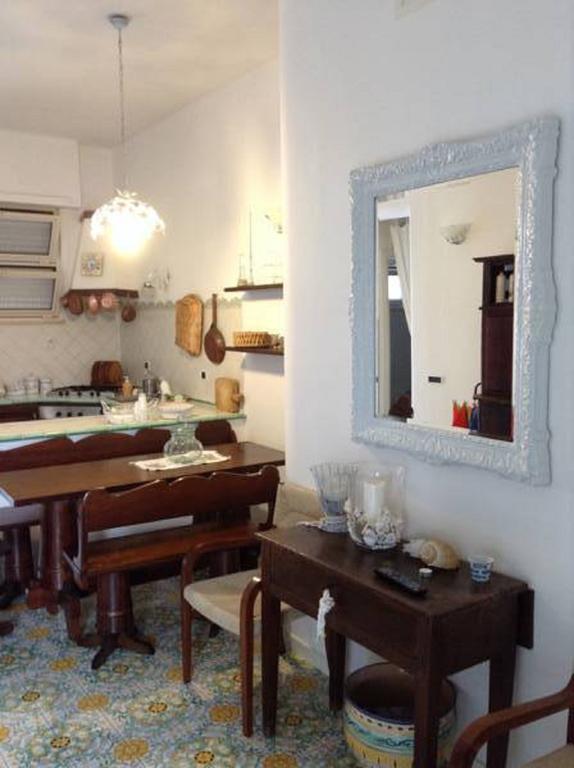 Holiday Home Casba Gaeta Ruang foto
